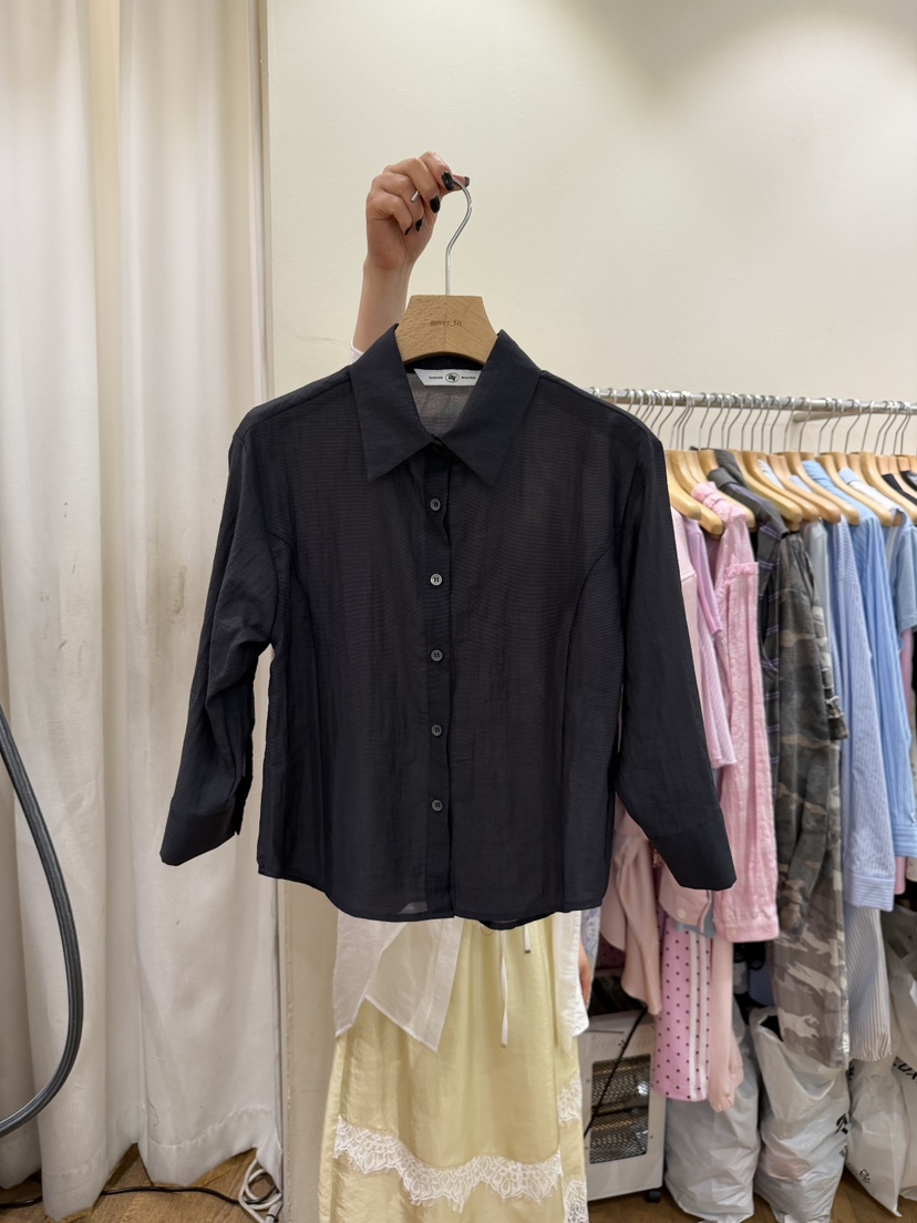 AUVERFIT東大門實拍韓國女士新品26春夏休閑襯衫蕾絲衫透明AUVERFIT襯衫/蕾絲衫圖色2