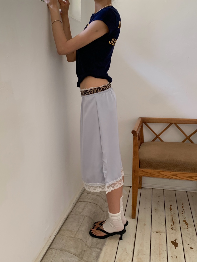 MORE THAN-P東大門實拍韓國女裝新品26春夏半身裙中短裙緞面MORE THAN半身裙/中短裙