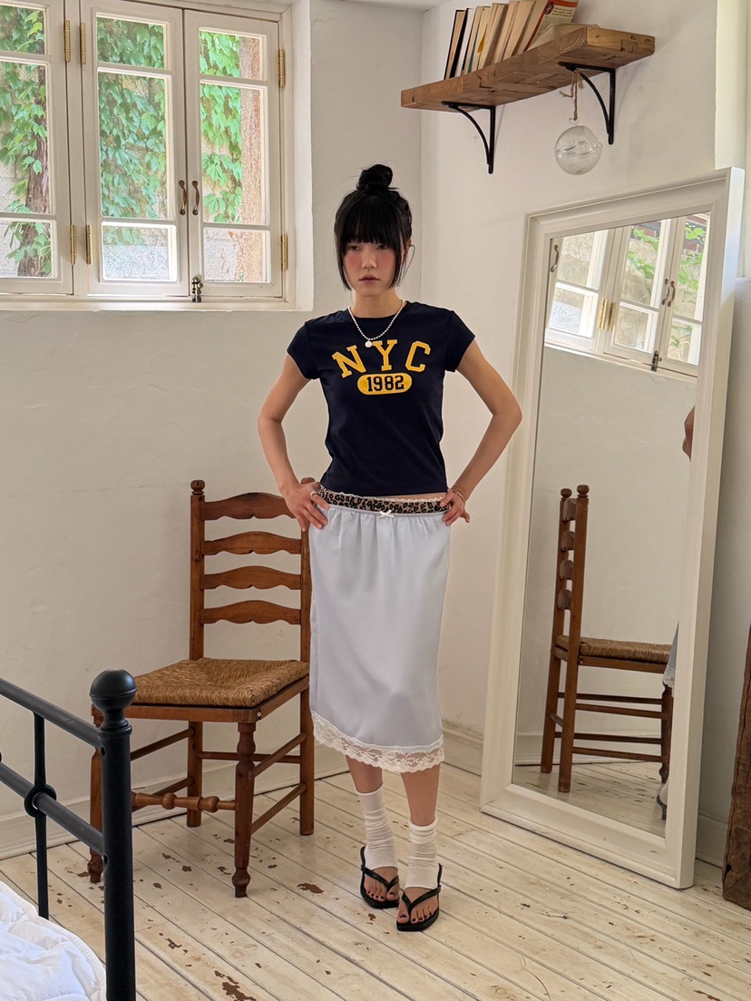 MORE THAN-P東大門實拍韓國女裝新品26春夏半身裙中短裙緞面MORE THAN半身裙/中短裙