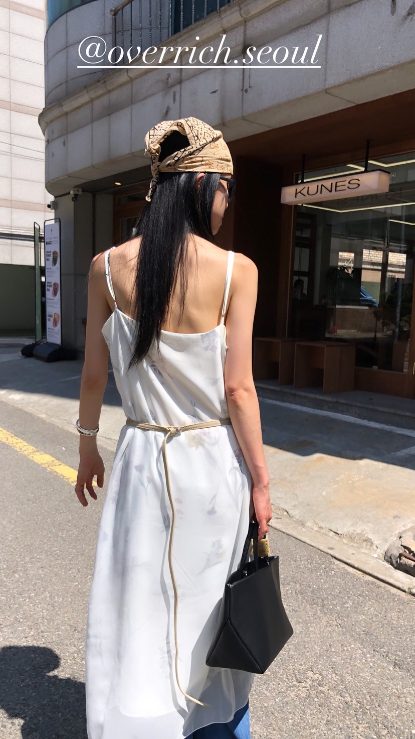 OVER RICH東大門實拍韓國女士新品時尚休閑人氣熱賣連衣裙OVER RICH連衣裙