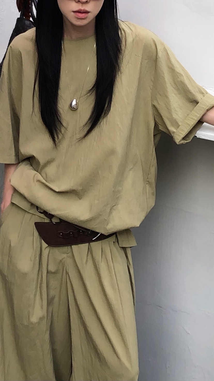 OVER RICH韓國東大門直郵女裝新品職業26春夏襯衫蕾絲衫OVER RICH襯衫/蕾絲衫