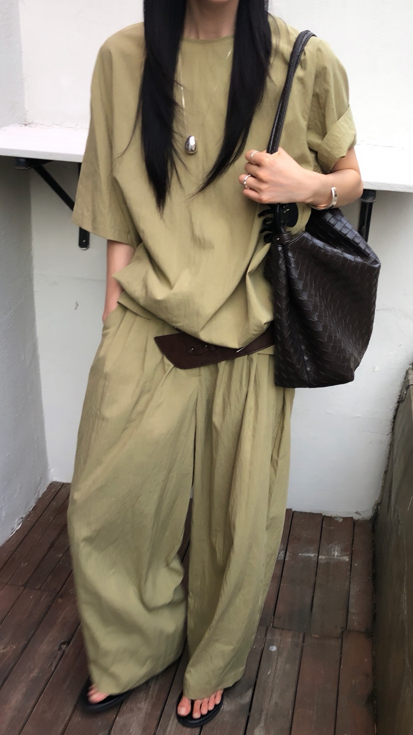OVER RICH韓國東大門直郵女裝新品職業26春夏襯衫蕾絲衫OVER RICH襯衫/蕾絲衫