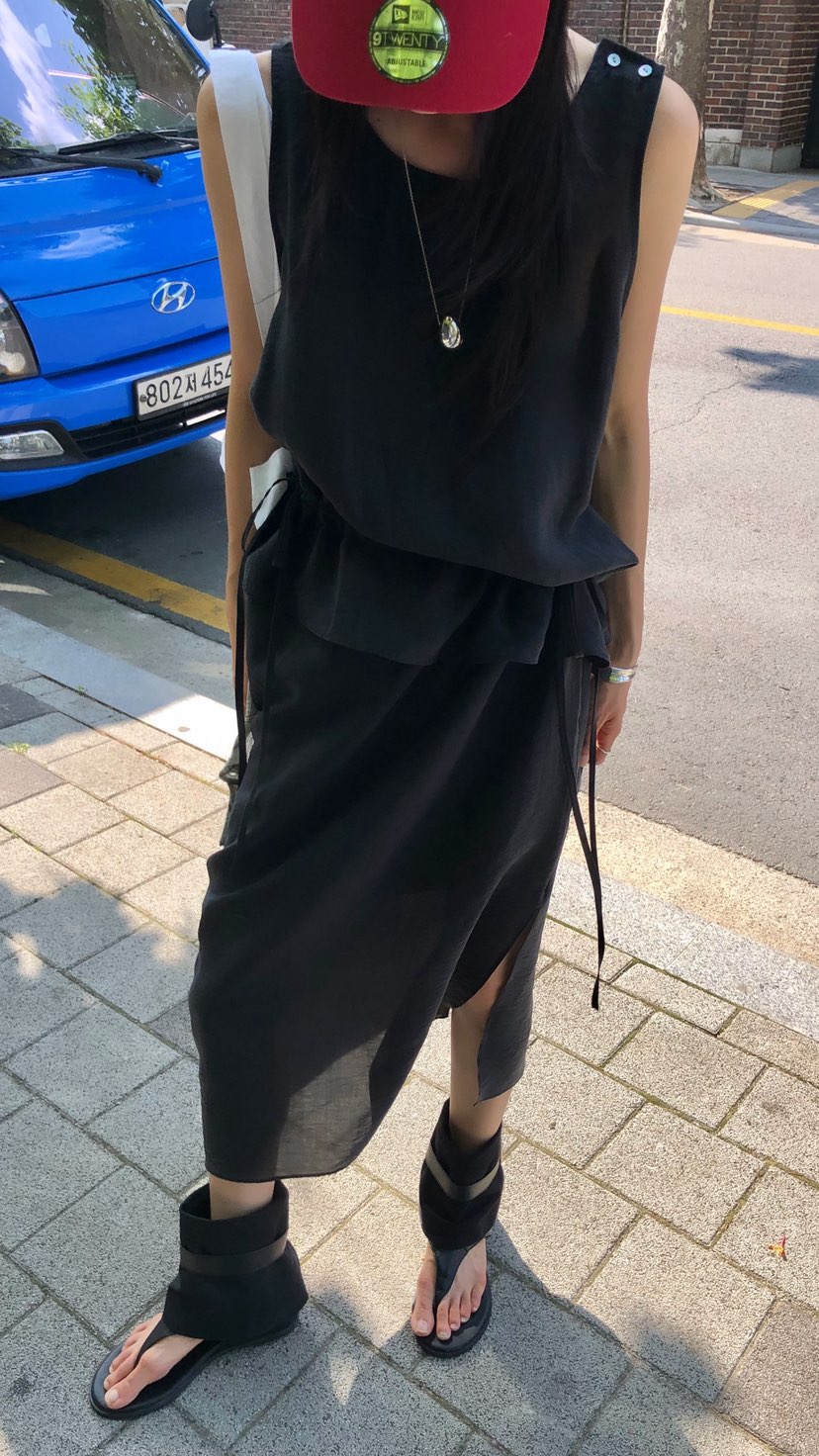 OVER RICH東大門實拍韓國女士新品26春夏職業26夏季連衣裙OVER RICH連衣裙