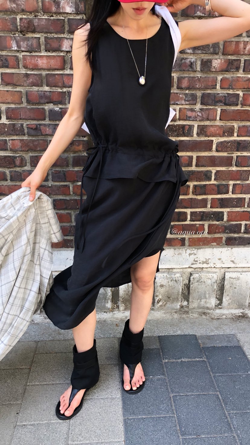OVER RICH東大門實拍韓國女士新品26春夏職業26夏季連衣裙OVER RICH連衣裙