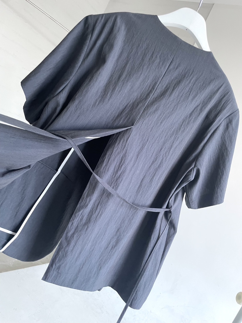 URBANE cloth韓國直郵女裝新款時尚人氣熱賣26春夏夾克含繩URBANE cloth夾克