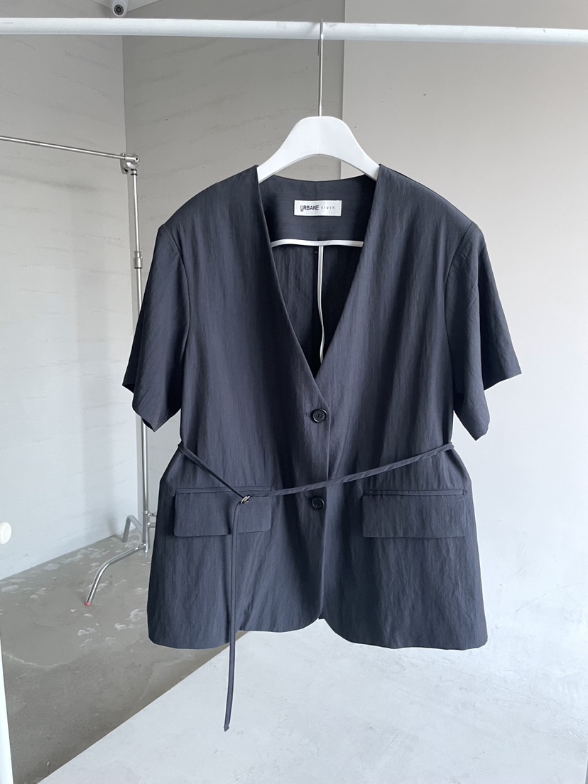 URBANE cloth韓國直郵女裝新款時尚人氣熱賣26春夏夾克含繩URBANE cloth夾克圖色2