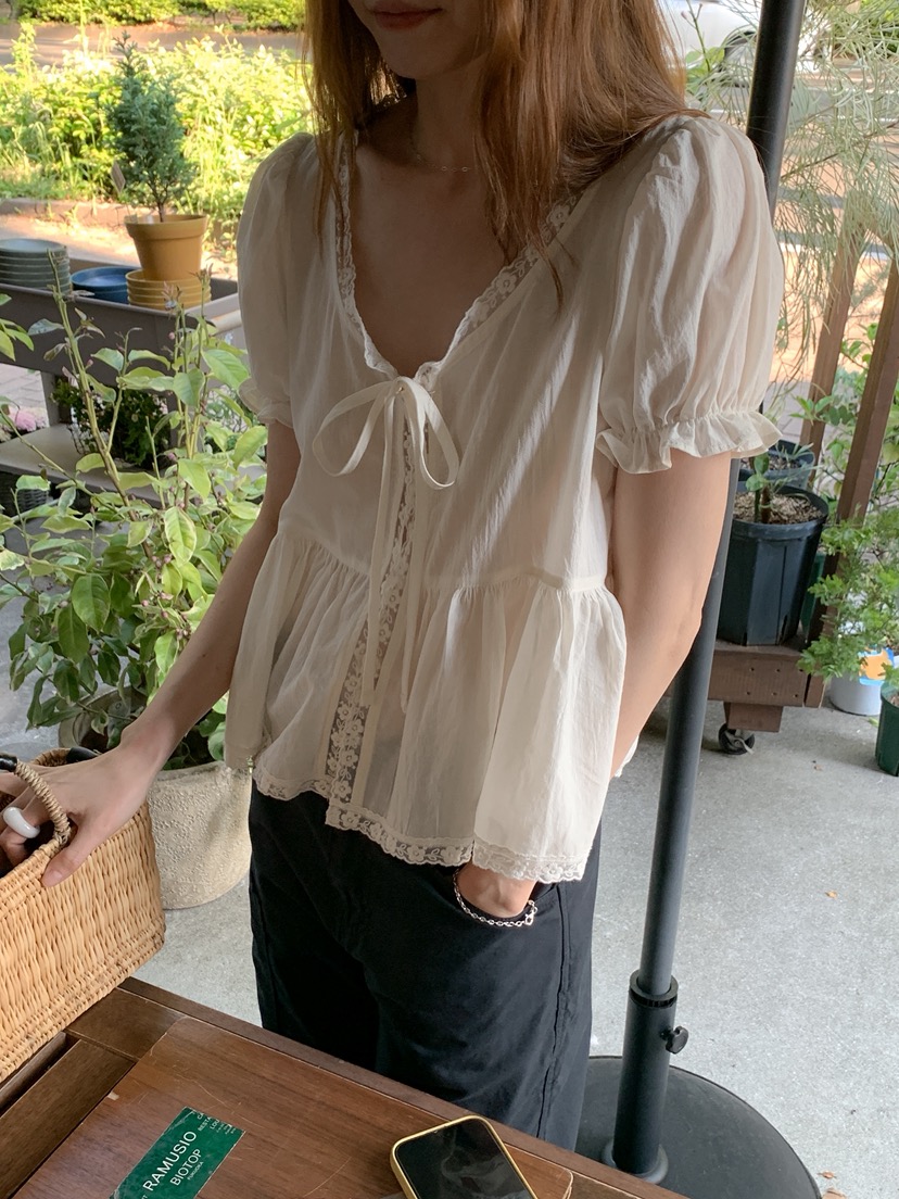 LONG PEAK東大門實拍韓國女裝新款休閑人氣推薦襯衫蕾絲衫LONG PEAK襯衫/蕾絲衫