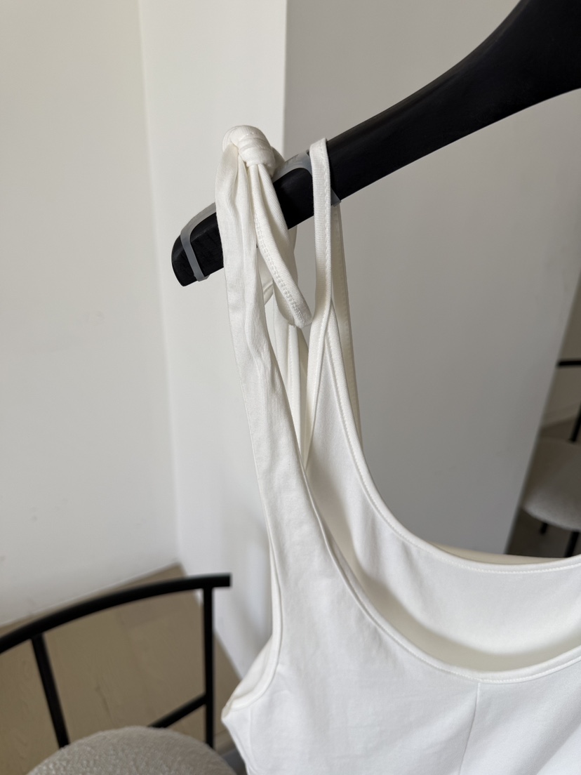 LARCENCICL/BESO韓國直郵實拍女士新品休閑熱賣吊帶背心LARCENCICL/BESO吊帶/背心