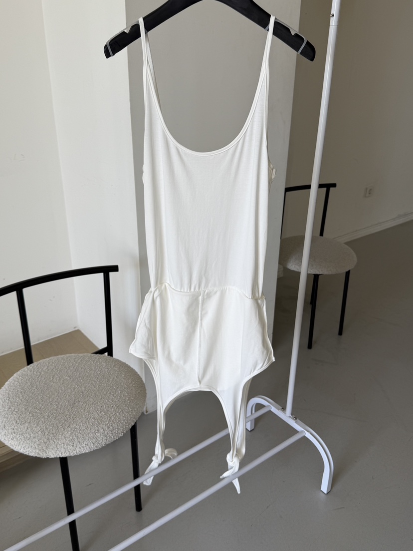 LARCENCICL/BESO韓國直郵實拍女士新品休閑熱賣吊帶背心LARCENCICL/BESO吊帶/背心