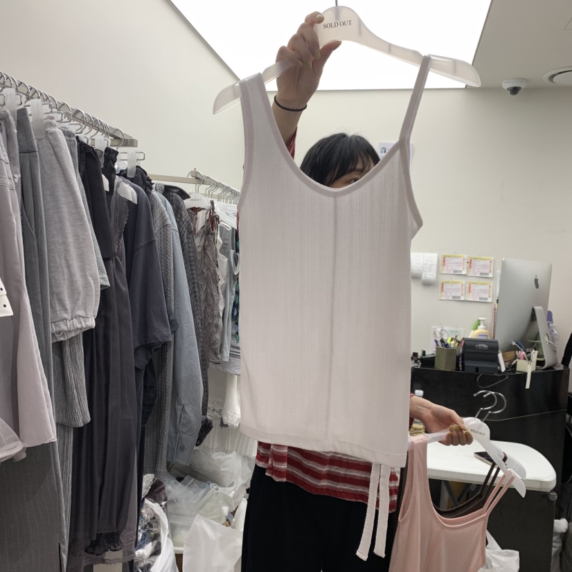 SOLD OUT韓國直郵實拍女裝新款職業推薦吊帶背心不含內搭SOLD OUT吊帶/背心圖色2