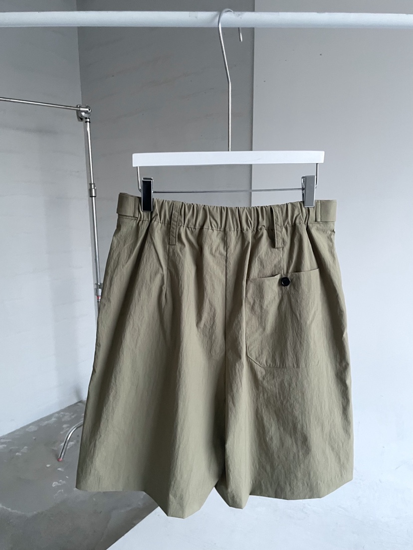 URBANE cloth東大門實拍韓國女士新品26夏季人氣職業短褲URBANE cloth短褲