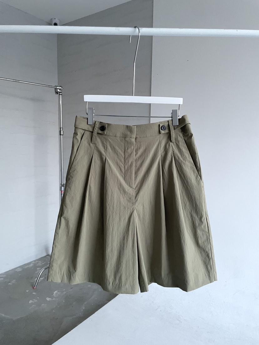 URBANE cloth東大門實拍韓國女士新品26夏季人氣職業短褲URBANE cloth短褲圖色1