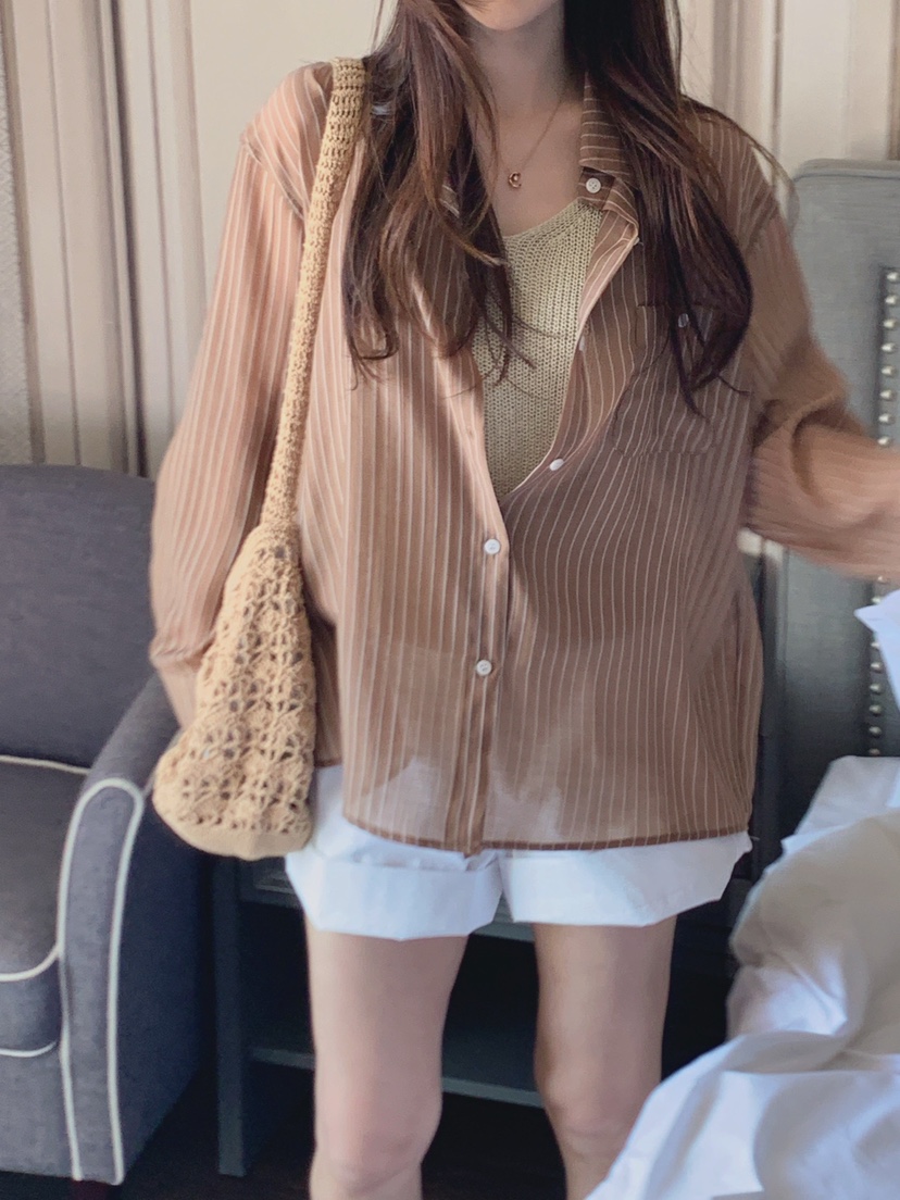 LA CREME韓國直郵女裝新款26春夏時尚休閑職業襯衫蕾絲衫LA CREME襯衫/蕾絲衫