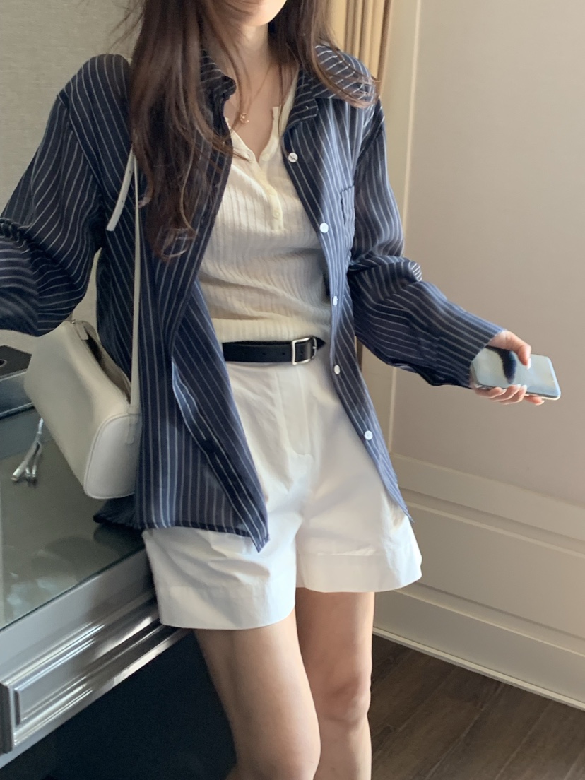 LA CREME韓國直郵女裝新款26春夏時尚休閑職業襯衫蕾絲衫LA CREME襯衫/蕾絲衫