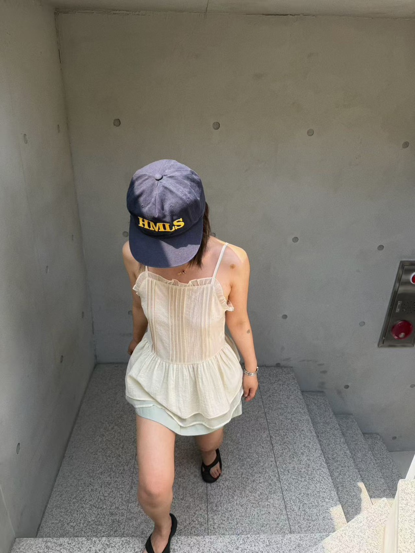 OLI SEOUL韓國代購女裝新品職業26夏季熱賣時尚吊帶背心OLI SEOUL吊帶/背心