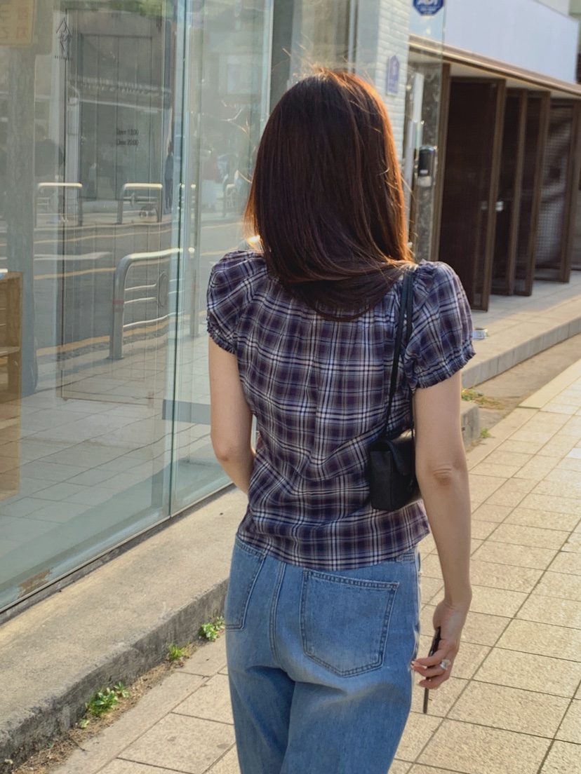LA CREME韓國東大門代購女士新款26春夏推薦襯衫蕾絲衫露肩LA CREME襯衫/蕾絲衫