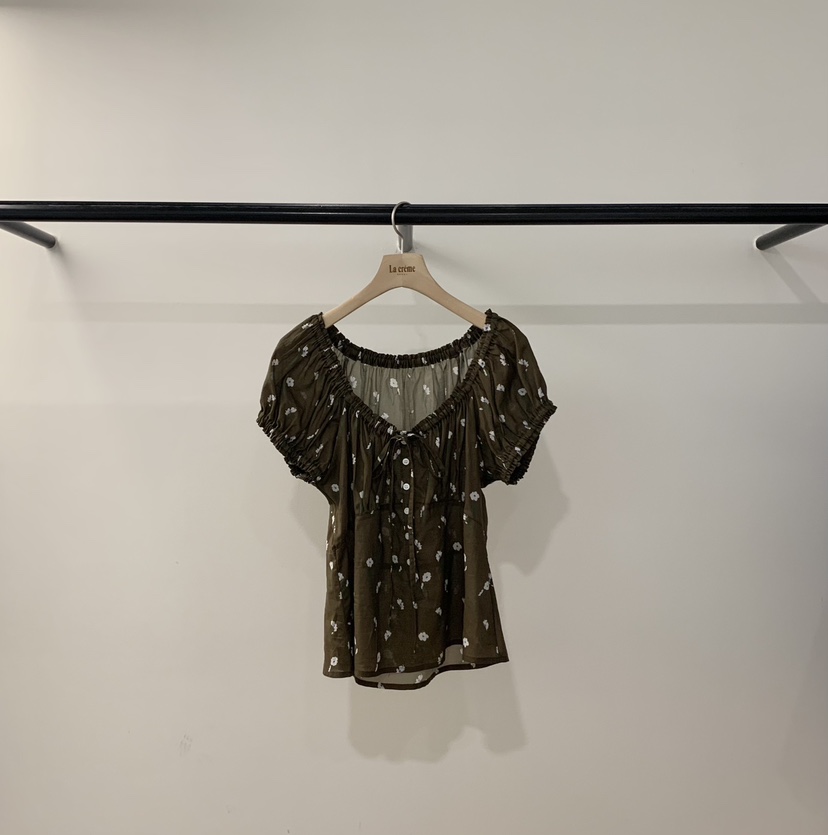 LA CREME韓國東大門代購女士新款26春夏推薦襯衫蕾絲衫露肩LA CREME襯衫/蕾絲衫圖色3