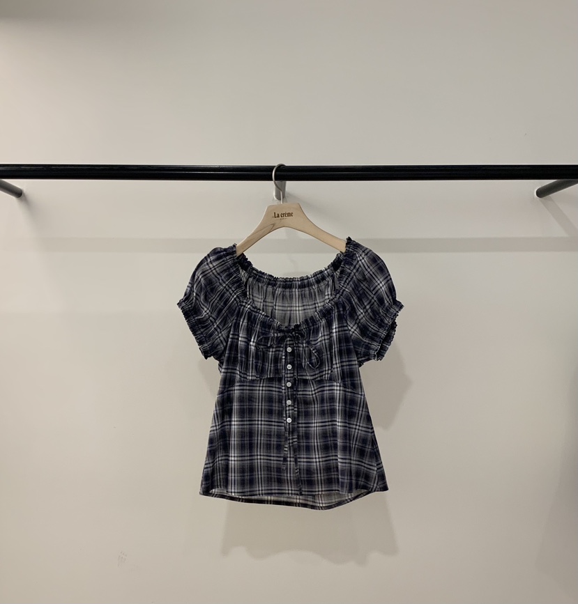 LA CREME韓國東大門代購女士新款26春夏推薦襯衫蕾絲衫露肩LA CREME襯衫/蕾絲衫圖色4