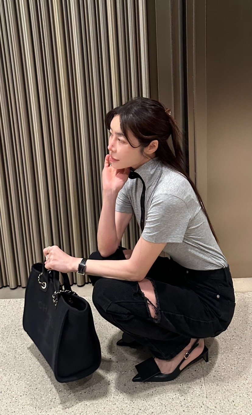 GENTLE B/LOVENTINA韓國直郵女士新品休閑T恤天絲柔軟高領GENTLE B/LOVENTINAT恤