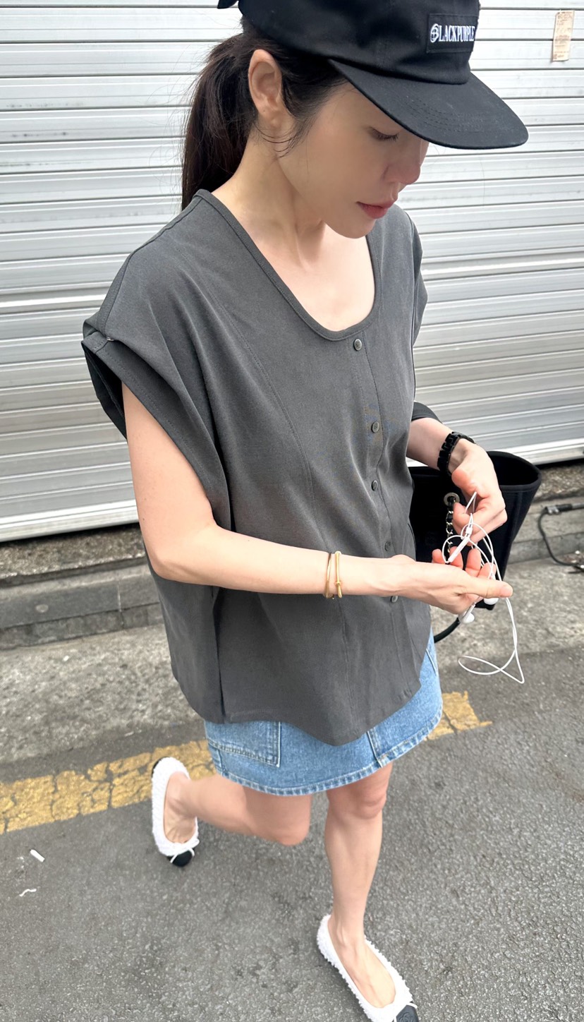 GENTLE B/LOVENTINA韓國東大門代購女士新品職業人氣T恤GENTLE B/LOVENTINAT恤