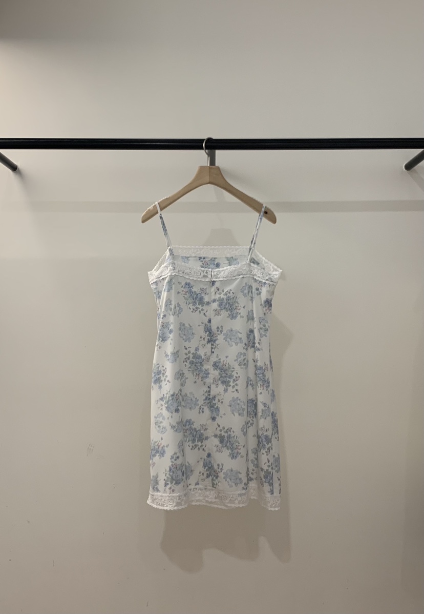 LA CREME韓國東大門代購女裝新品推薦熱賣時尚人氣連衣裙LA CREME連衣裙