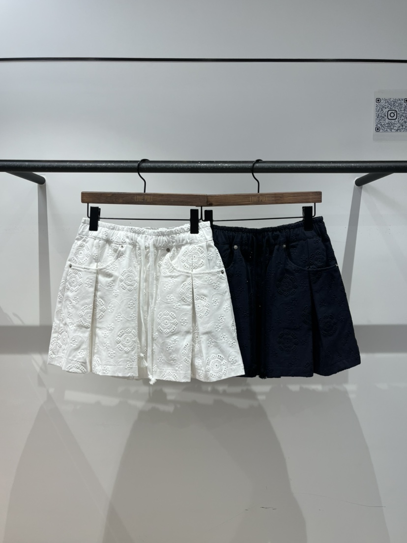 LOVE PULL韓國東大門直郵女士新品推薦26春夏休閑短褲褶裥LOVE PULL短褲