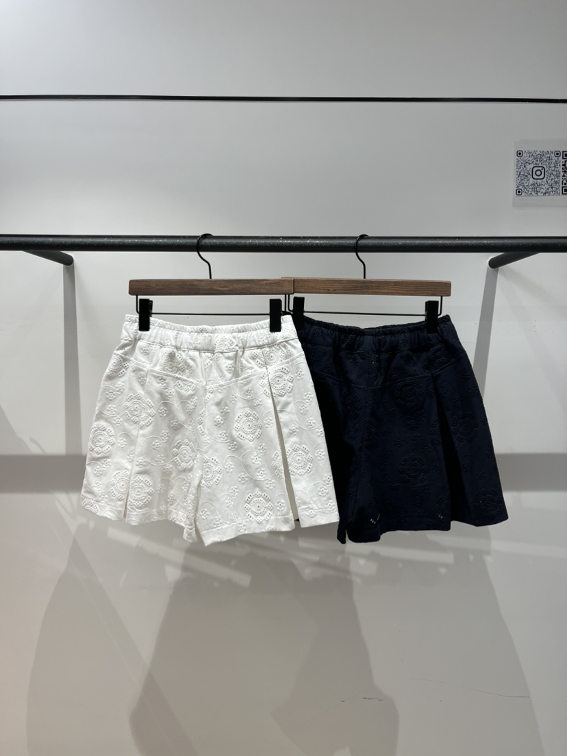 LOVE PULL韓國東大門直郵女士新品推薦26春夏休閑短褲褶裥LOVE PULL短褲