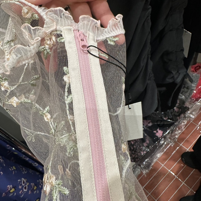 EEE韓國東大門代購女裝新品休閑推薦職業26夏季吊帶背心蕾絲EEE吊帶/背心