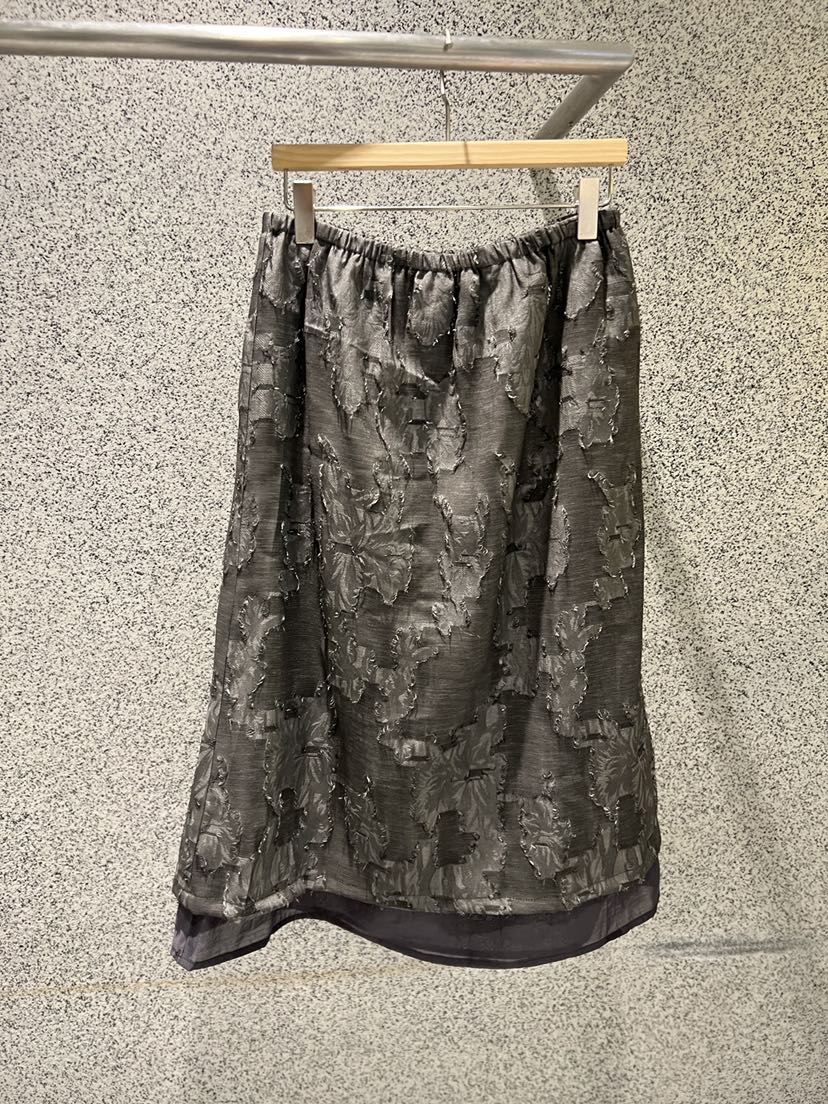 ADDICTED韓國東大門直郵女裝新品26夏季推薦熱賣長裙提花ADDICTED長裙
