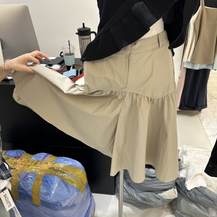 BAGUETTE-P韓國直郵實拍女士新品推薦休閑26夏季短褲大號褶皺BAGUETTE-P短褲圖色1
