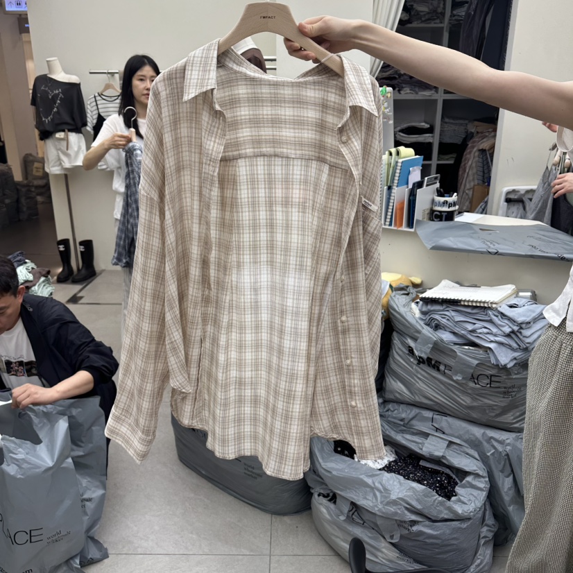 I MFACT東大門實拍韓國女士新品熱賣襯衫蕾絲衫不含內搭格子紗布I MFACT襯衫/蕾絲衫圖色3