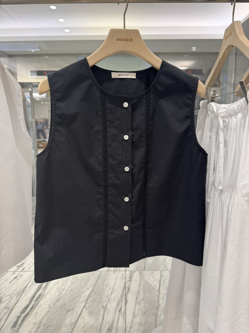 MONIQUE韓國東大門代購女裝新款26春夏職業熱賣襯衫蕾絲衫MONIQUE襯衫/蕾絲衫圖色2