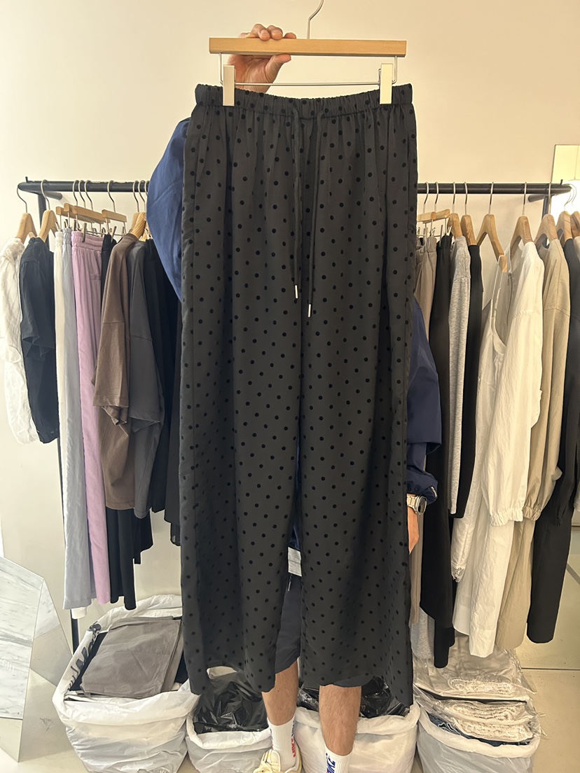 AS THOUGHT韓國東大門代購女士新品時尚26春夏熱賣休閑褲絨AS THOUGHT休閑褲圖色1