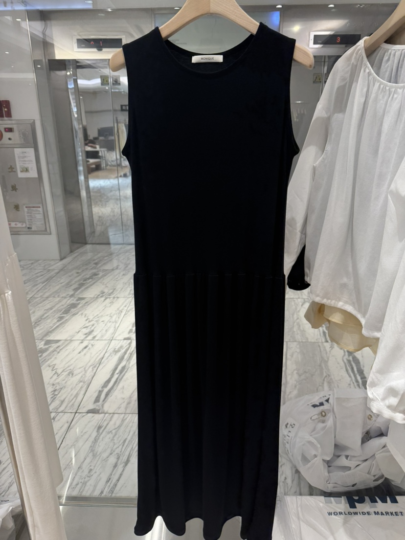 MONIQUE韓國代購女裝新品26春夏熱賣時尚人氣職業推薦連衣裙MONIQUE連衣裙圖色2