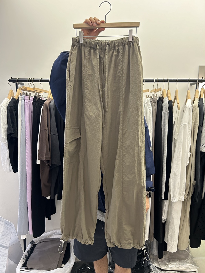 AS THOUGHT韓國直郵實拍女裝新品推薦熱賣26春夏休閑褲工裝褲AS THOUGHT休閑褲圖色2