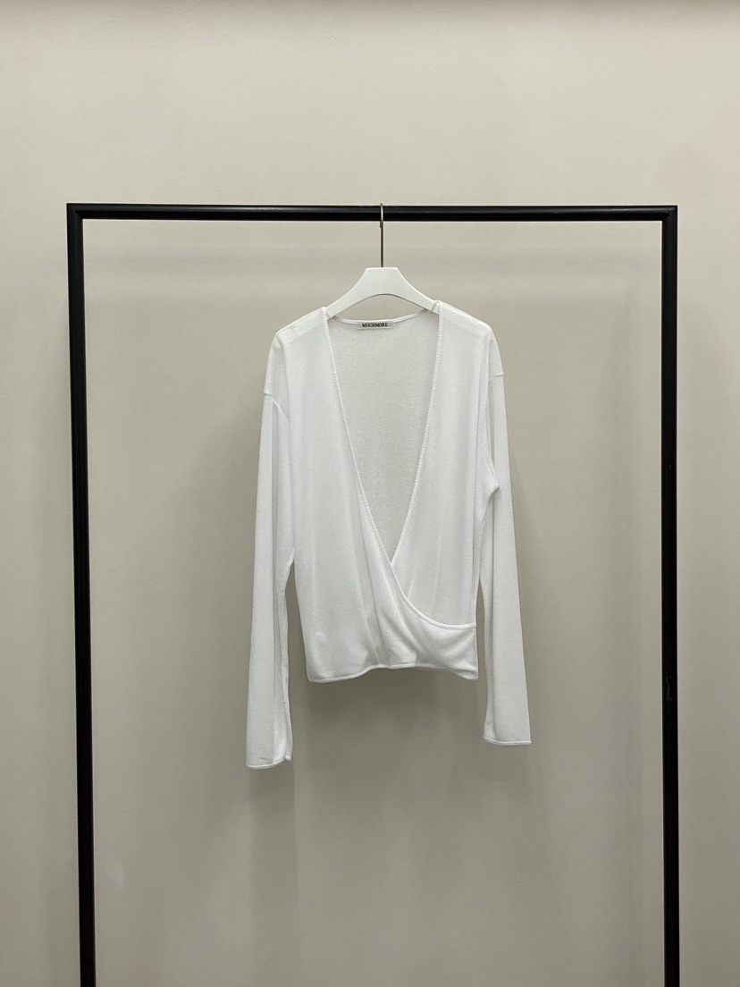 MUCH MORE/JACKPOT韓國東大門直郵女士新品熱賣長袖T恤MUCH MORE/JACKPOT長袖T恤圖色2