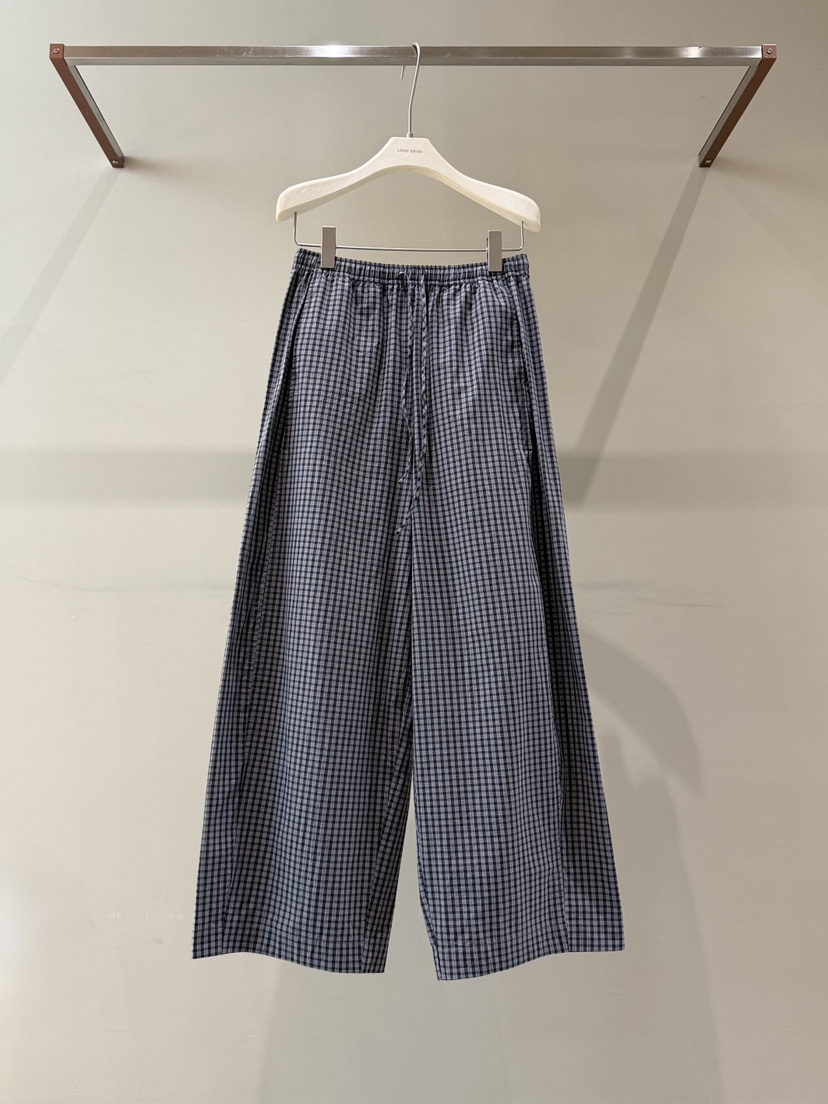 LIMED SPRUCE韓國直郵女士新款時尚26夏季人氣熱賣休閑褲Limed Spruce休閑褲圖色1
