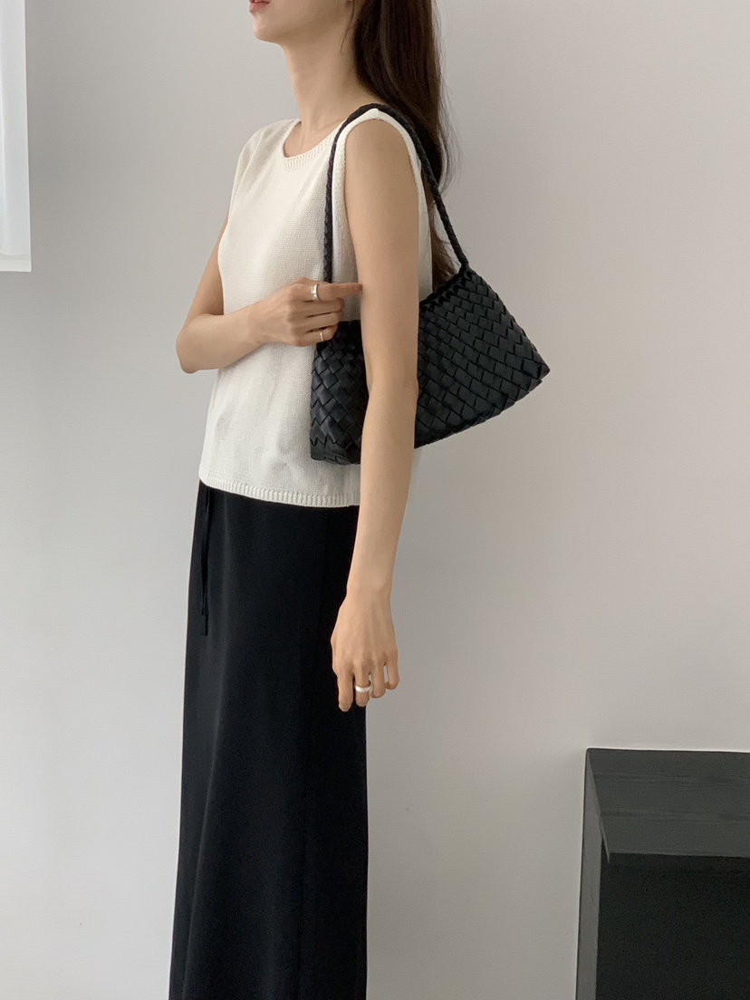 NOTICE韓國東大門直郵女裝新品26夏季熱賣26春夏吊帶背心NOTICE吊帶/背心