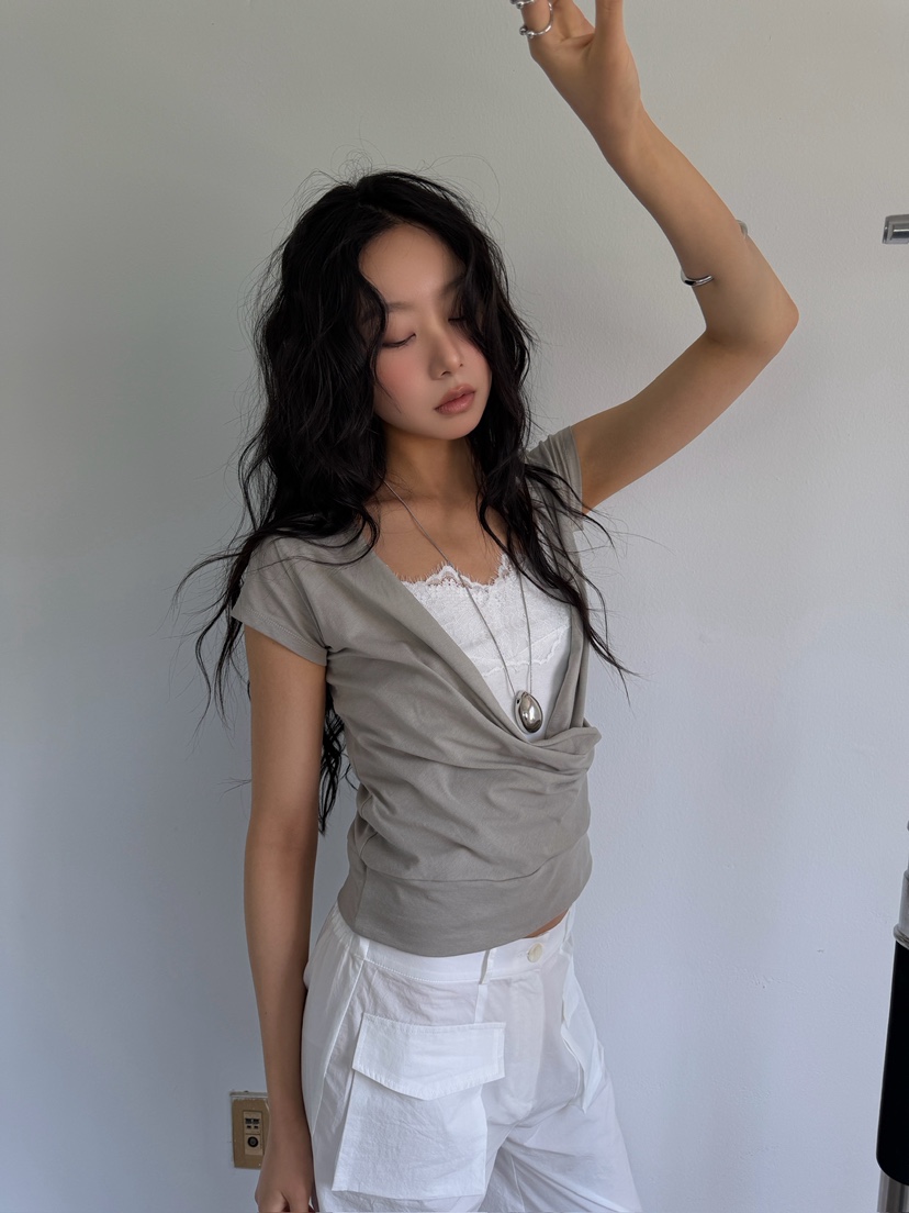 AWESOMESAUCE韓國直郵實拍女裝新款休閑26春夏T恤不含內搭AWESOME SAUCET恤