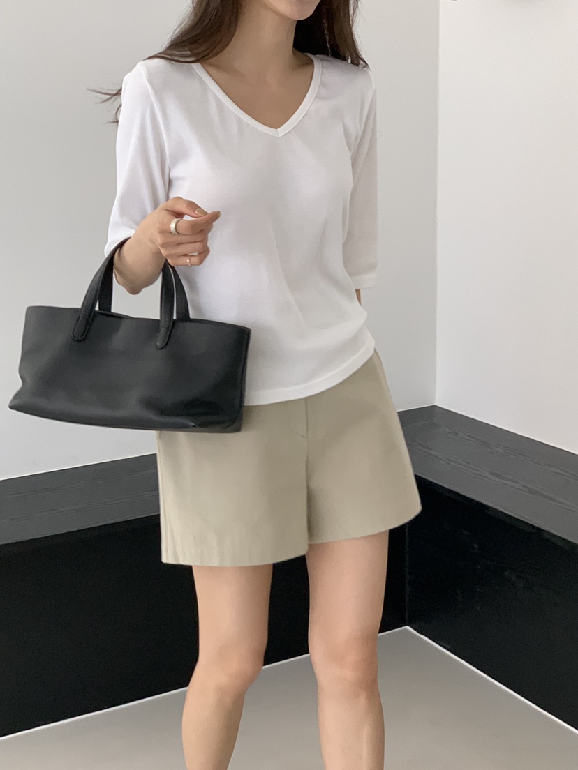 NOTICE韓國代購女裝新款時尚休閑26春夏推薦熱賣職業T恤V領NOTICET恤