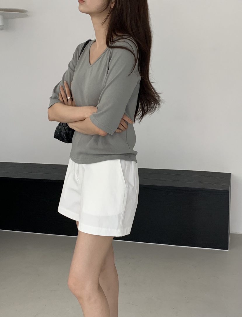 NOTICE韓國代購女裝新款時尚休閑26春夏推薦熱賣職業T恤V領NOTICET恤