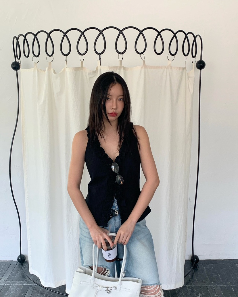 REVE CITE-L韓國東大門代購女士新品26夏季吊帶背心荷葉邊REVE CITE-L吊帶/背心