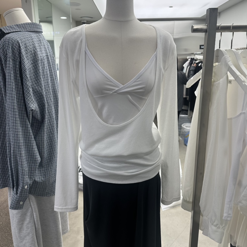 NEUTER韓國直郵女裝新品職業26春夏休閑長袖T恤不含內搭U領NEUTER長袖T恤圖色1