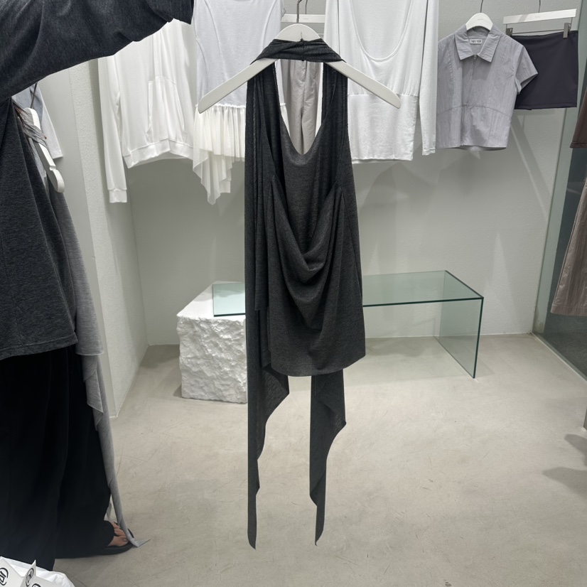 NEUTER韓國直郵女裝新品26春夏推薦職業熱賣人氣吊帶背心NEUTER吊帶/背心