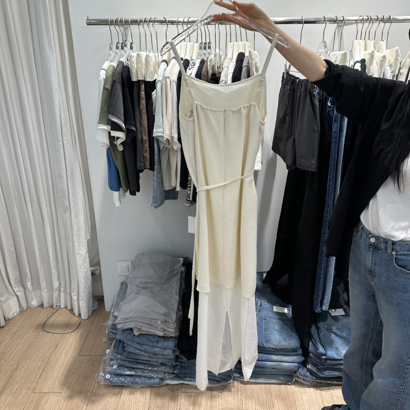 STORIES韓國直郵女裝新款26春夏推薦熱賣時尚連衣裙不含內搭STORIES連衣裙