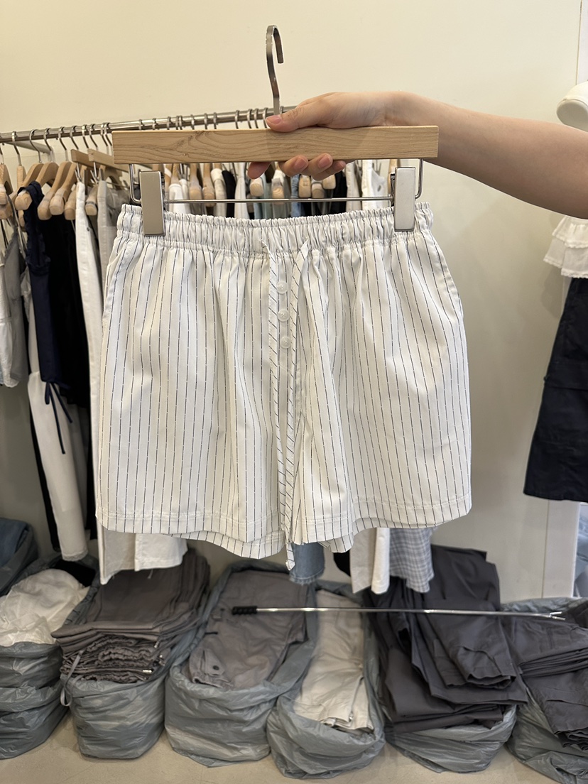 MONDAYMORING韓國直郵女裝新品26春夏26夏季休閑人氣短褲MONDAYMORING短褲圖色1