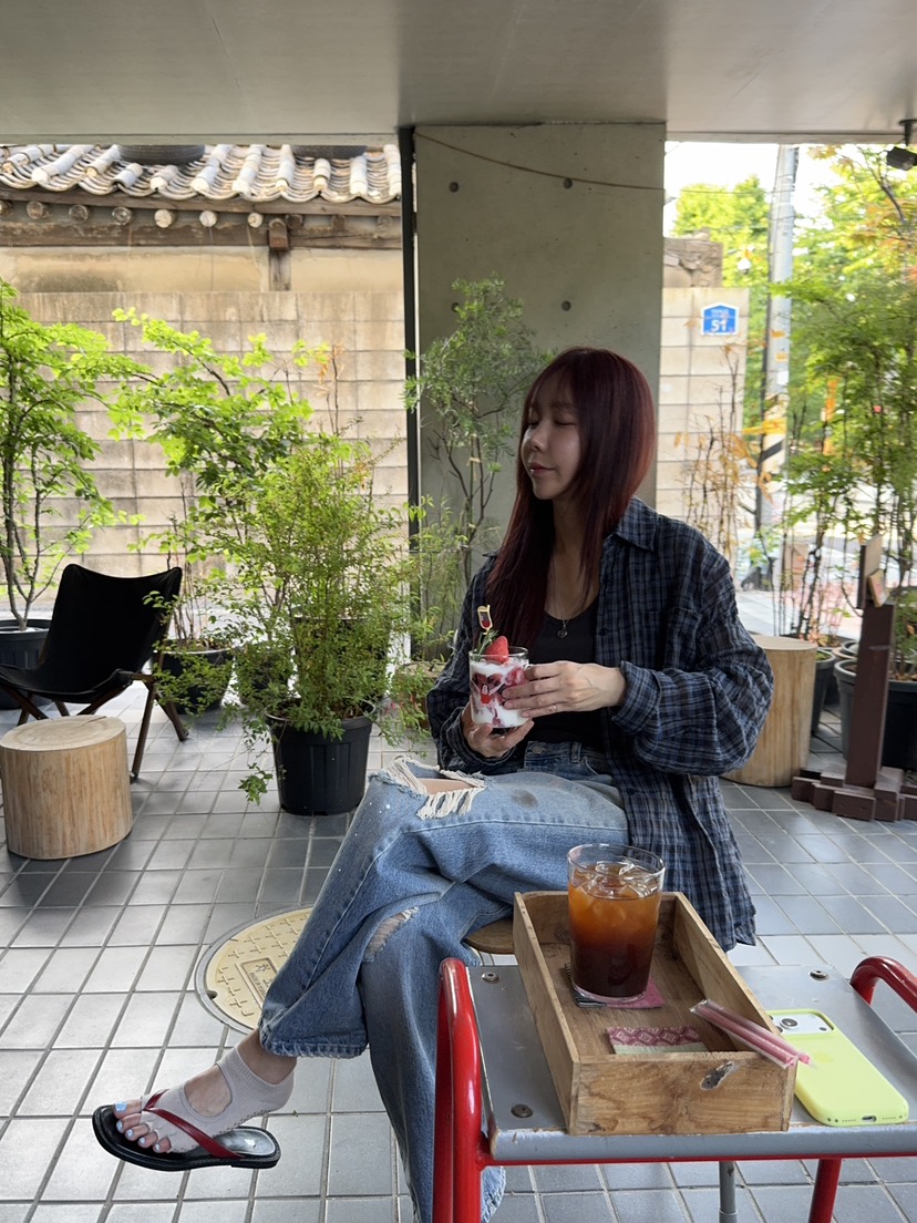 SUNDER MARKET韓國代購女裝新款人氣襯衫蕾絲衫不含內搭紗布SUNDER MARKET襯衫/蕾絲衫