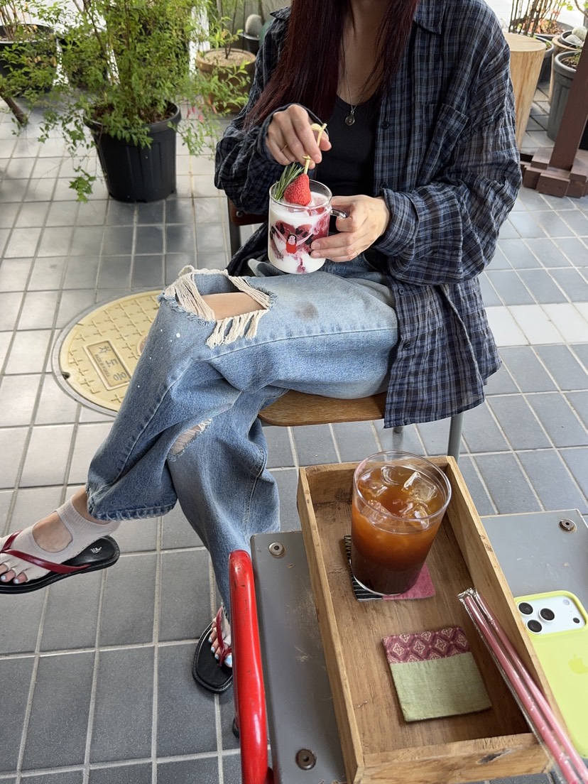 SUNDER MARKET韓國代購女裝新款人氣襯衫蕾絲衫不含內搭紗布SUNDER MARKET襯衫/蕾絲衫