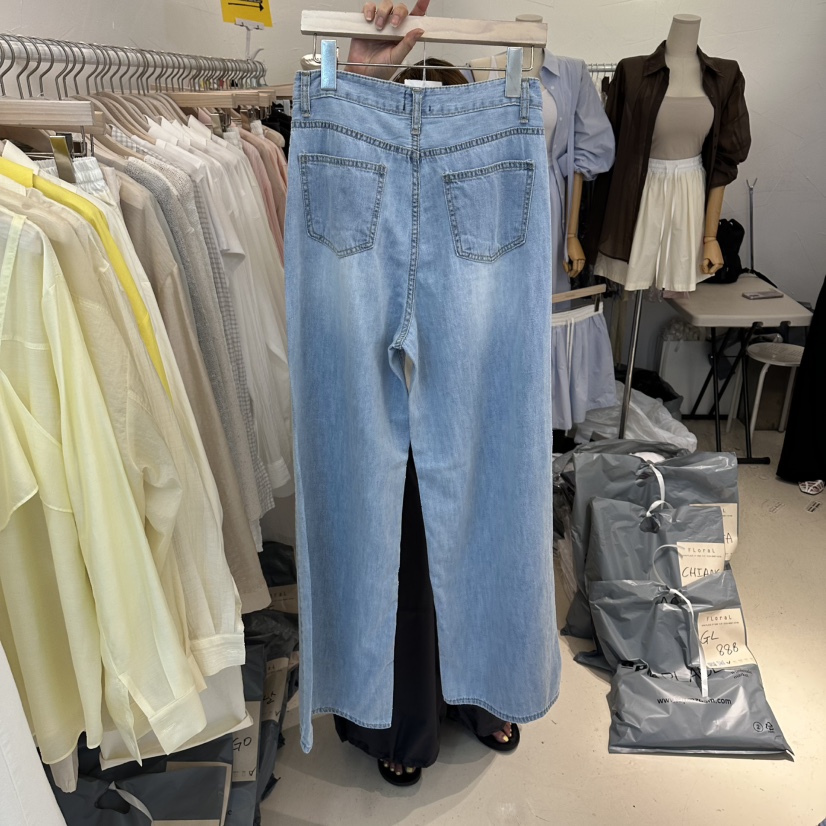 FLORAL韓國代購女裝新品職業26夏季推薦時尚熱賣26春夏牛仔褲FLORAL牛仔褲