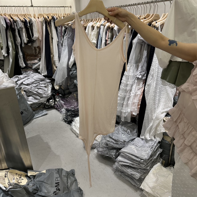 BERTHA韓國直郵實拍女士新款休閑26夏季人氣推薦吊帶背心緞BERTHA吊帶/背心